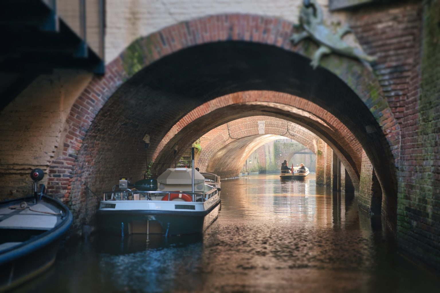 Varen onder de stad Den Bosch is uniek in de wereld | Weet Je Dat Ook Weer